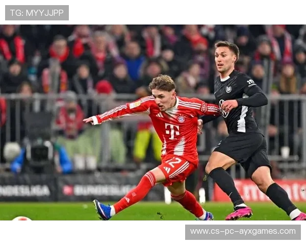 拜仁后防线高位出击，回收球权转化为反攻机会的冠军逻辑